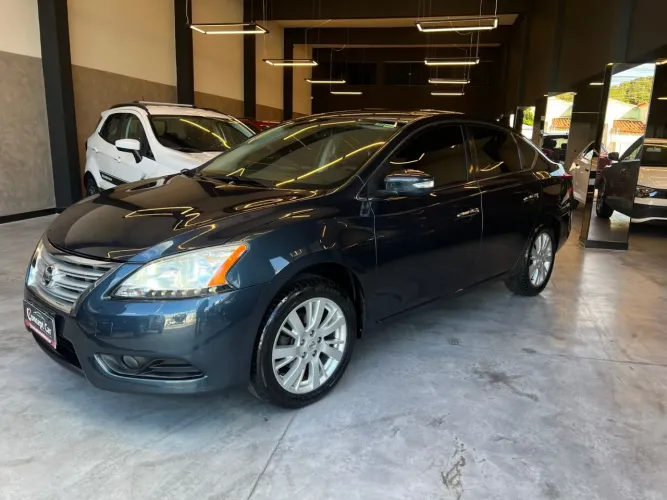 Nissan Sentra SL 2.0 Flexstart 16V Aut. 2014