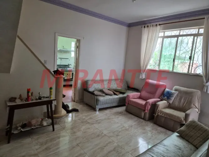 Sobrado de 98m² com 4 quartos em Canindé