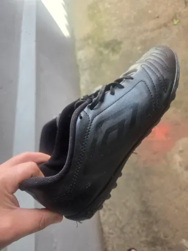 Chuteira Umbro