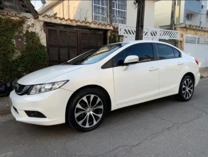 Honda Civic Sedan LXR 2.0 Flexone 16V Aut. 4P 2016