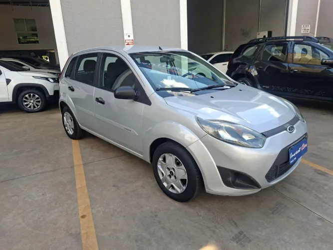 Ford Fiesta 1.0 8V Flex/class 1.0 8V Flex 5P 2013