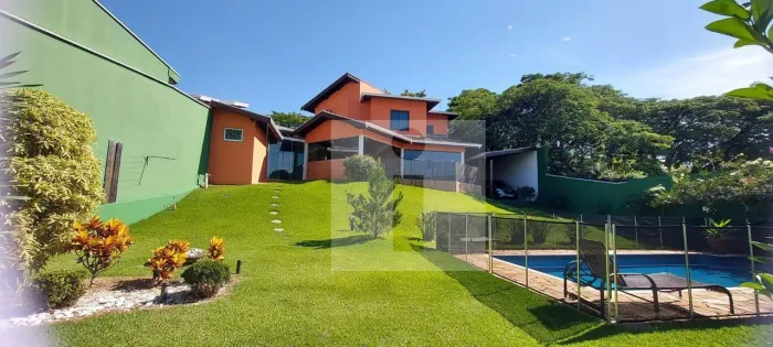 Casa a venda no condomínio Parque Lausanne -Valinhos - SP
