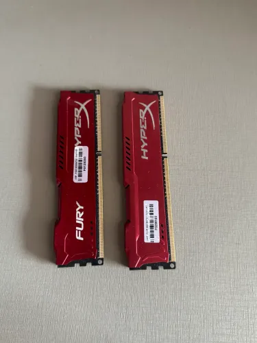 2x Memória RAM HyperX Fury 4GB 1600MHz DDR3 CL10