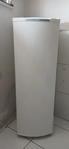 VENDO GELADEIRA PALITO PARA CONCERTO (TROCAR MOTOR)