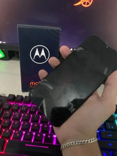 Motorola 7 plus