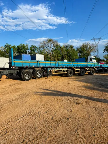 Semi-Reboque Carga Seca Vanderleia 2023