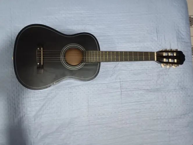 Violão acústico
