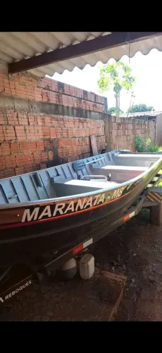 Barco com carretinha