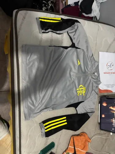 Casaco Flamengo adidas cinza