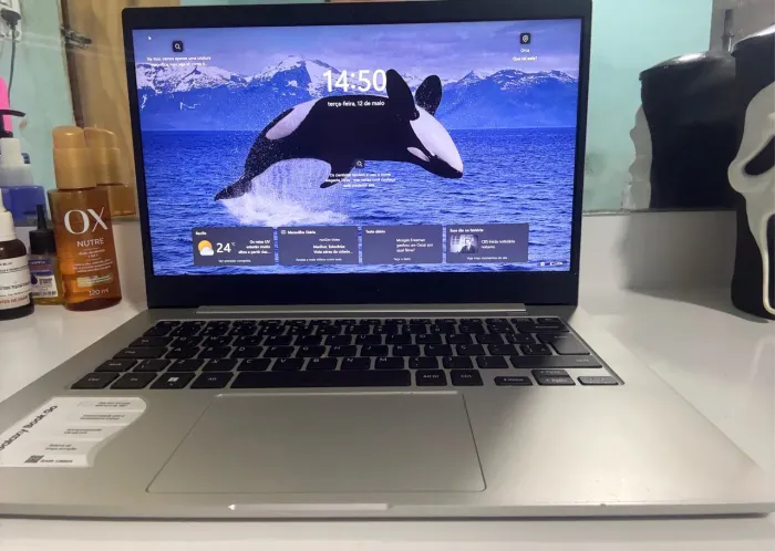 Notebook Samsung Book Go Snapdragon 7c 4GB RAM 128GB 14" Full HD Windows 11
