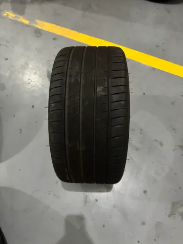 Pneu MICHELIN 305 aro21