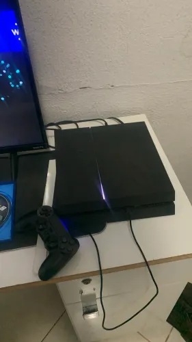 PS4 500GB à venda!