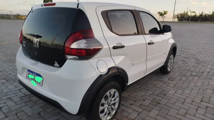 Fiat Mobi Like 1.0 Fire Flex 5P. 2021