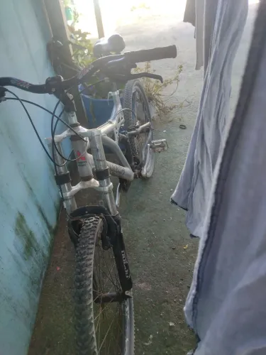 Bicicleta alumínio