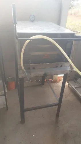 FORNO PEDRA R$500,00