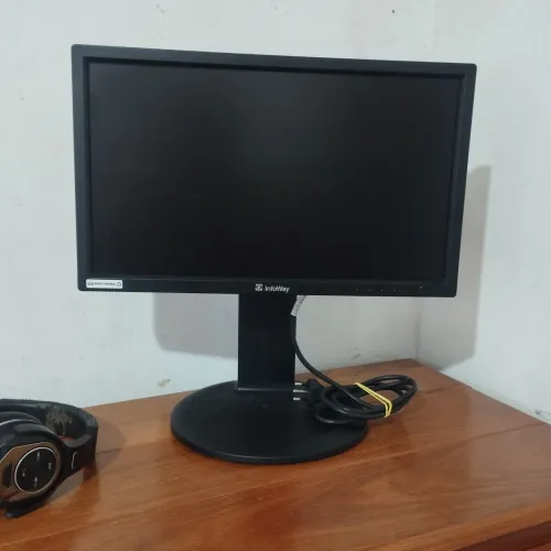 Monitor