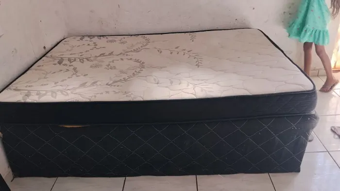 Cama box+ colchão