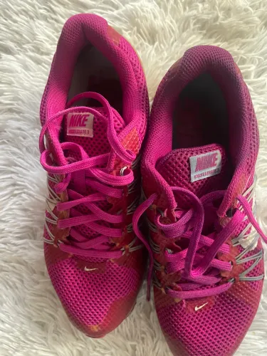 Tênis Nike 36 dos Estados Unidos 