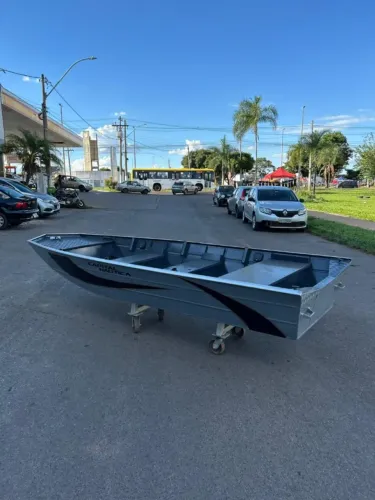 Canoa SOLDADA estrutura robusta entrega rápida