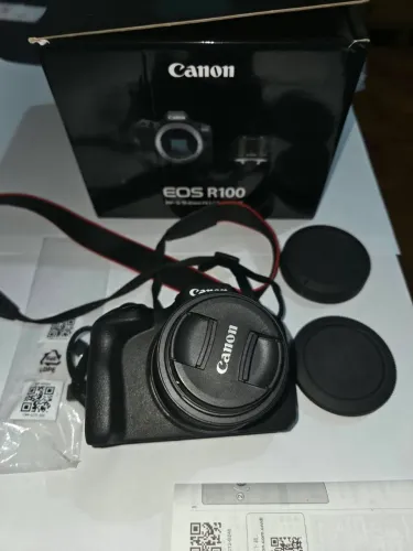Camera Canon r100 menos de 2 meses de uso