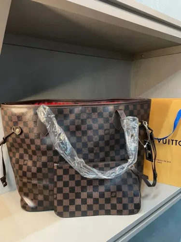 Bolsa LV Neverfull Quadriculada 