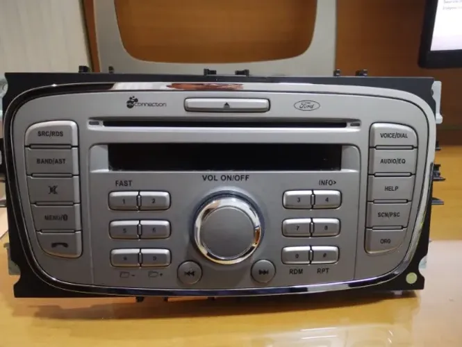 Radio original Ford Focus 2011