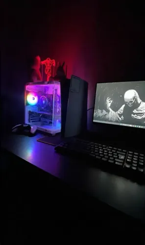 PC Completo RX 6600 triple fan 8GB + Monitor Mancer