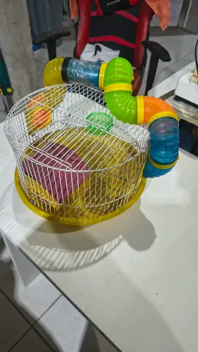 GAIOLA PARA HAMSTER ?