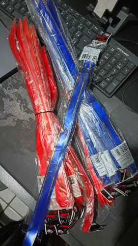 Laços para presente já prontos