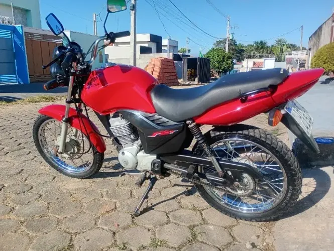 Aberto a negociação. Moto para comprar e rodar!!