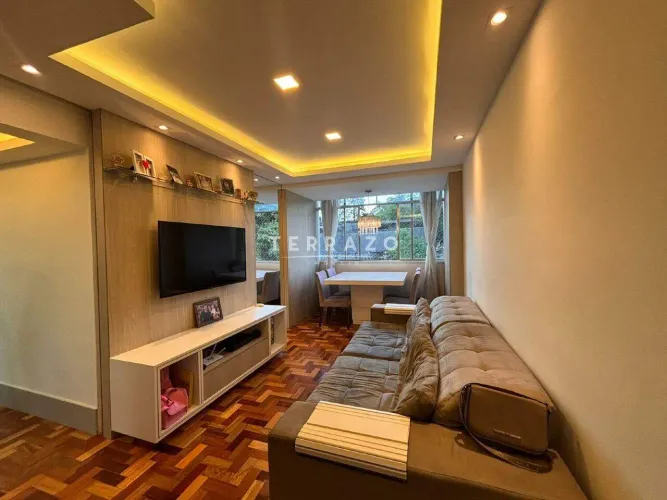 Apartamento para aluguel, 3 quartos, 1 suíte, 1 vaga, Alto - Teresópolis/RJ