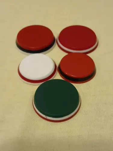 Lote com 5 botões três camadas 3,4 a 3,9