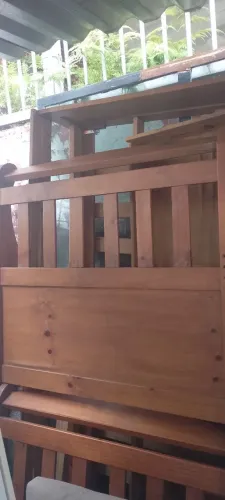 BI-CAMA SOLTEIRO MADEIRA MACIÇA COM TRÊS GAVETAS 