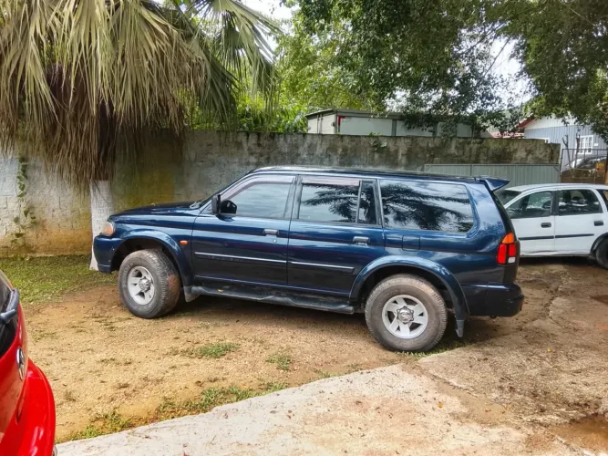 MITSUBISHI PAJERO SPORT 2003 V6 AUTOMÁTICA