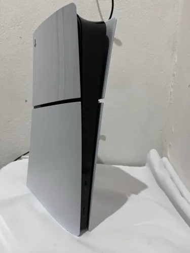 PS5 Slim Digital