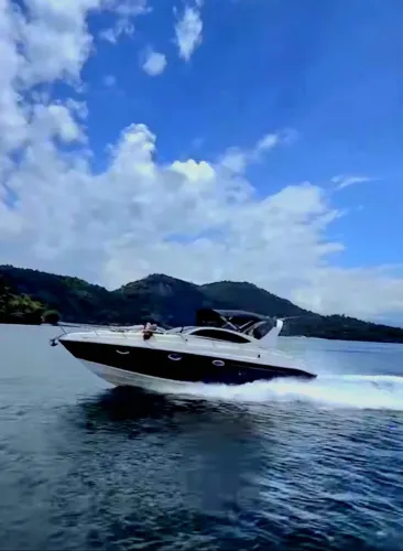 Aluguel de lancha em Angra