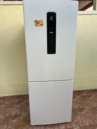 Geladeira Electrolux Inverse IB7 Branca 490L 110V - Espaçosa, e Econômica NOVA NUNCA USADA