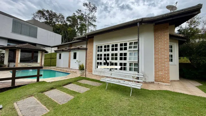 Casa com 4 dormitórios à venda, 276 m² por R$ 2.100.000,00 - Condomínio Arujá Hills I e II