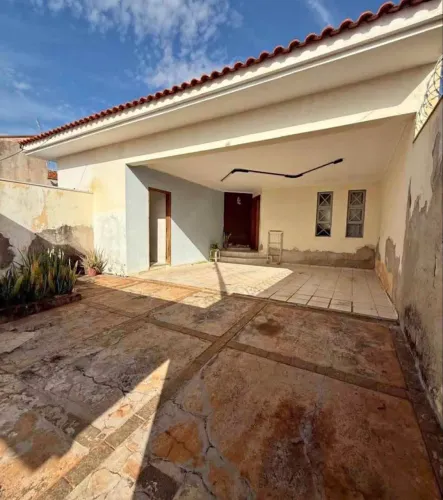 Casa a venda próximo ao Shopping metrópole