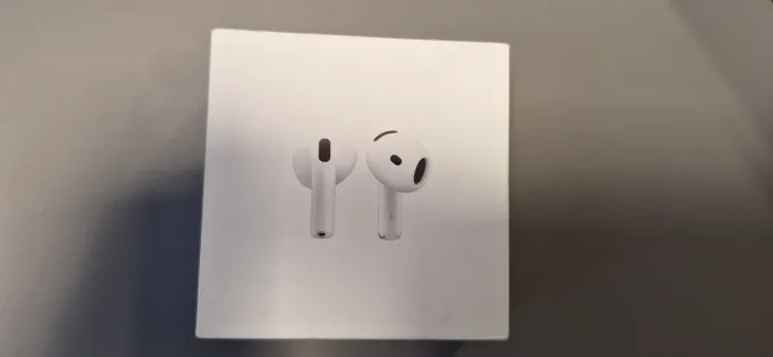 Airpods 4 Apple