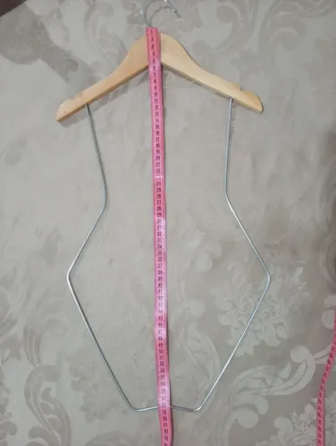 Kit com 10 cabides infantil de madeira.