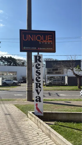 Totem placa para comércio