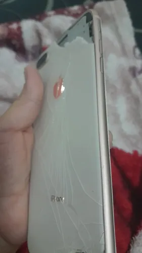 Iphone 8plus pra retirar peças