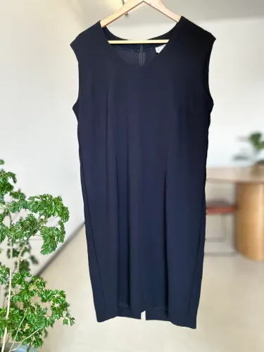 Vestido Preto G Alfaiataria Feminina Midi com Fenda