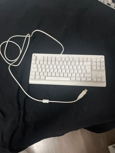 Teclado redragon gamer branco com led em perfeito estado