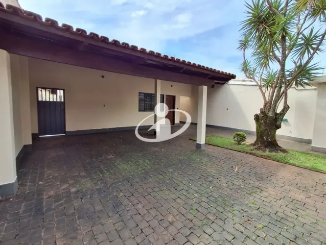Aluguel Casa JARDIM KARAIBA