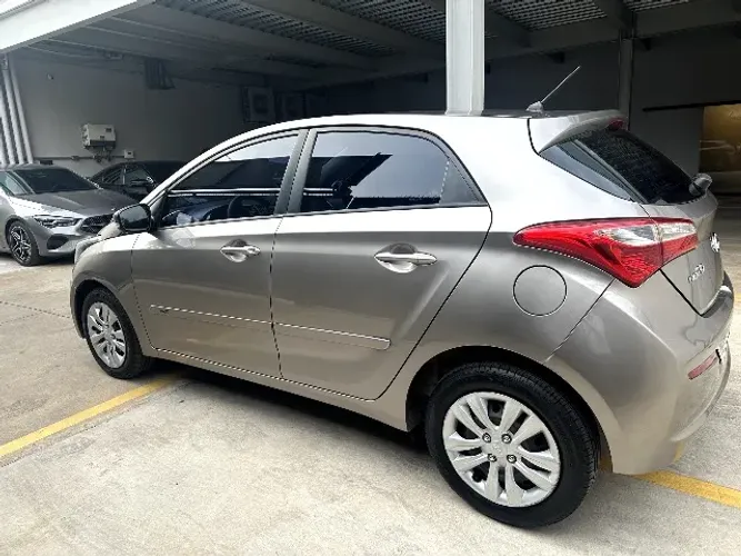 Hyundai HB20 Comfort Plus 1.0 TB Flex 12V Mec. 2017