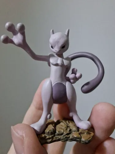 Pokemon Miniatura Mewtwo Black & White TCG