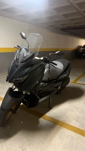 XMAX 250 - 8mil km