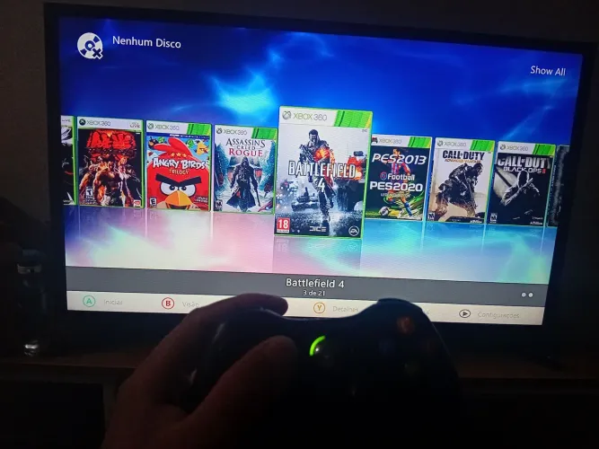 Xbox 360 slim desbloqueado.